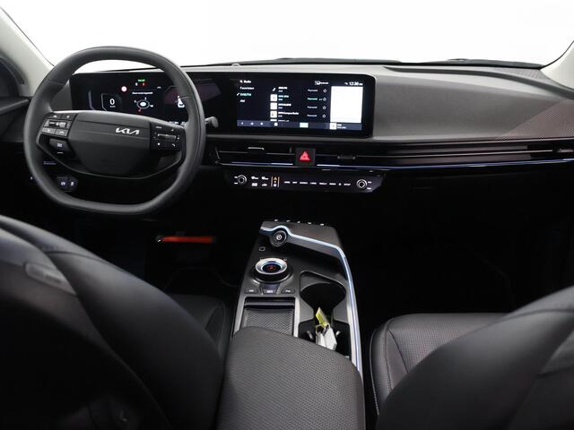 KIA EV6 Plus Advanced 84 kWh | Panoramaschuifdak | Warmtepomp | Meridian® Premium Sound | Stoelventilatie | Dodehoekcamera |