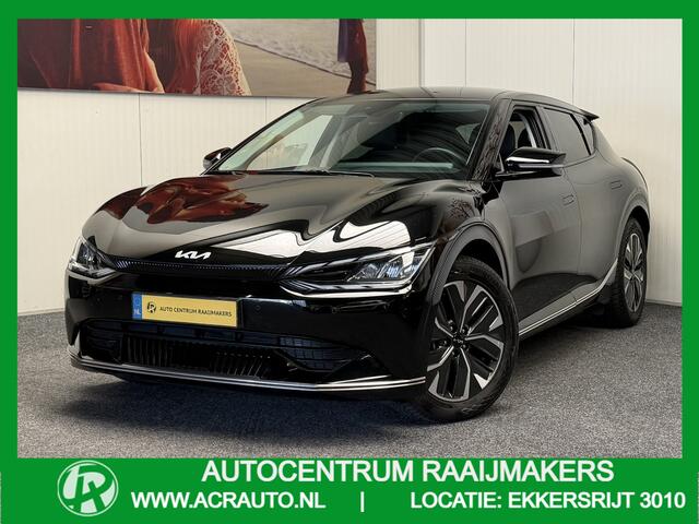 KIA EV6 GT-LINE 77.4 kWh ACHTERUITRIJCAMERA NAVIGATIE ADAPTIVE CRUISE CONTROL KEYLESS GO APPLE CARPLAY/ANDROID RIJSTROOKSENSOREN DODEHOEKSENSOREN ZEER MOOI !!