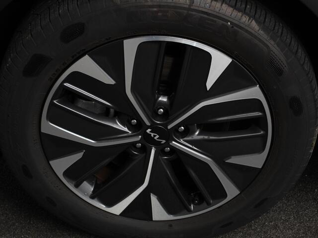 KIA EV6 Light Edition Automaat 58 kWh Navigatie Apple Carplay Android Auto Camera Parkeersensoren achter Cruise Control Climate Control Lichtmetalen Velgen