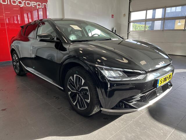 KIA EV6 Plus 77.4 kWh | Met TREKHAAK! | Stoel/Stuurverwarming | Adaptive cruise control | Meridian Surround geluidsinstallatie | Elektr. achterklep | Achteruitrij camera | Apple Carplay/Android Auto |