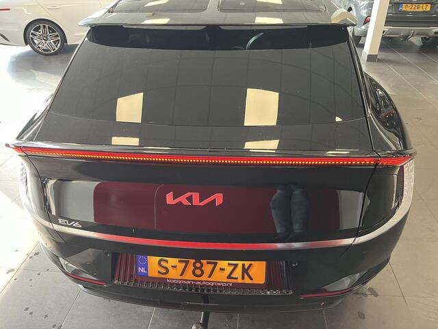 KIA EV6 Plus 77.4 kWh | Met TREKHAAK! | Stoel/Stuurverwarming | Adaptive cruise control | Meridian Surround geluidsinstallatie | Elektr. achterklep | Achteruitrij camera | Apple Carplay/Android Auto |