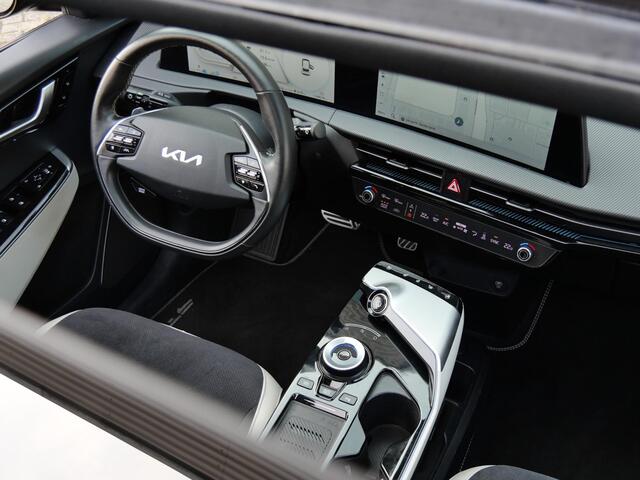 KIA EV6 77kWH GT-LINE/ SCHUIFDAK/ TREKHAAK/ 360° CAMERA/ HEAD-UP/ SOH 100%