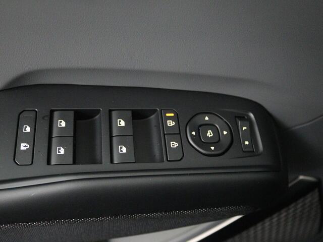 KIA EV9 GT-Line AWD 99.8 kWh | 10 Jaar Garantie | Panoramadak | Camera | El. Stoelen | AWD |