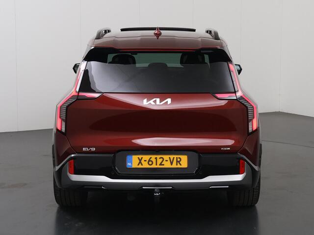 KIA EV9 GT-Line AWD 99.8 kWh | Trekhaak | 7 Persoons | 360 Camera | Stoel Massage | Stoelverwarming Stoelverkoeling Voor + Achter | Dubbel Panoramadak | Meridian audio |