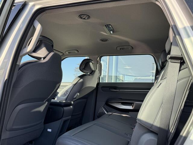 KIA EV9 First Edition 76.1 kWh Demo-auto ! | Kmstand kan iets varieeren | Informeer altijd even of de auto aanwezig is ...