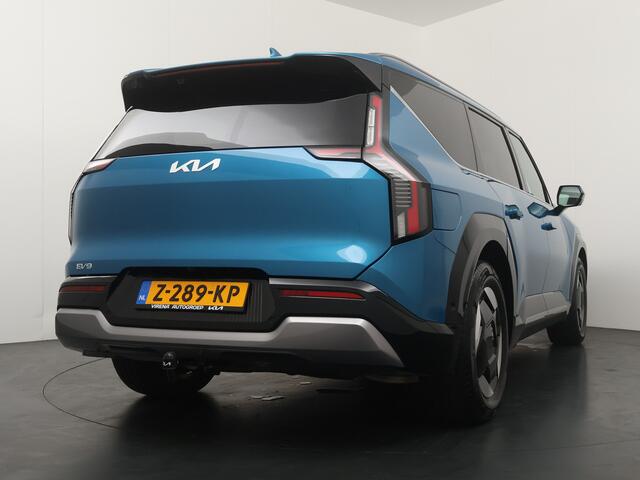 KIA EV9 Launch Edition 99.8 kWh - SOH 98,8% - Trekhaak - Adaptief Cruise Control - LED Verlichting - 7 Zitplaatsen - Massage stoelen - Fabrieksgarantie tot en met 29-05-2031