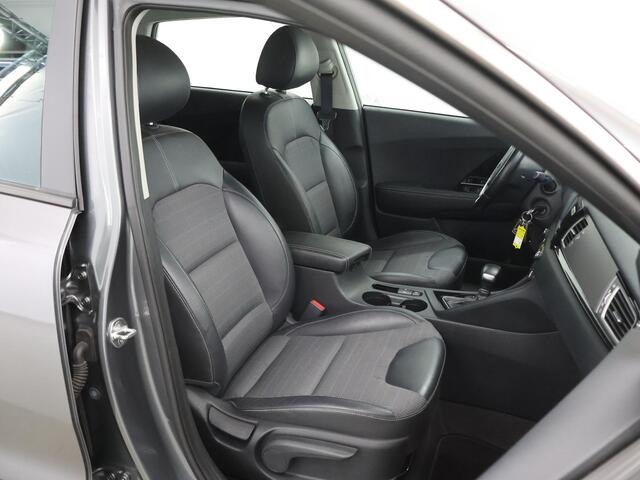 KIA Niro 1.6 GDi Hybrid DynamicLine | Trekhaak| Navigatiesysteem | Parkeercamera | Stoelverwarming |