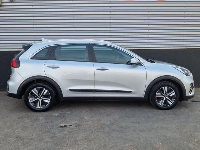 KIA Niro 1.6 GDi Hybrid DynamicLine Trekhaak, Navigatie, Achteruitrijcamera, Adaptieve cruise control, NL-auto, 1e eign. Dealeronderhouden