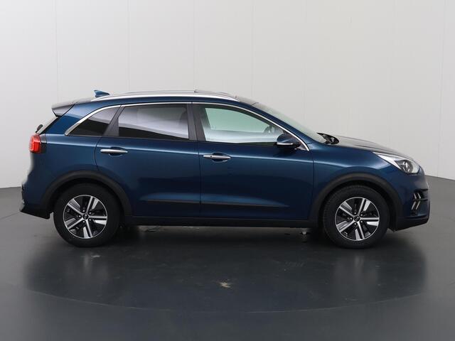 KIA Niro 1.6 GDi Hybrid ExecutiveLine Edition | Schuif/Kanteldak | Lederen Bekleding | JBL Audio | Dodehoek detectie | Stoel/Stuurwielverwarming |