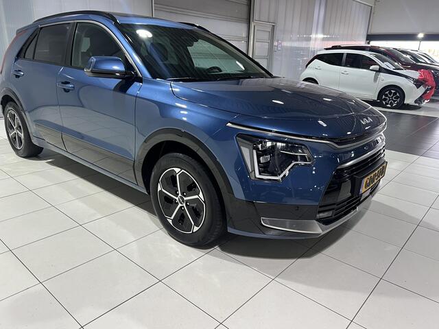KIA Niro 1.6 GDi Hybrid DynamicPlusLine Trekhaak, schuif-/kanteldak, Apple Carplay/Android Auto, stoel en stuur verwarming.