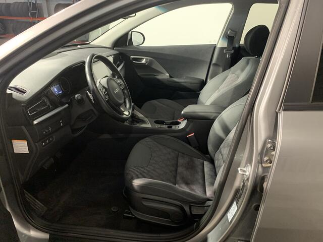 KIA Niro 1.6 GDi 141pk PHEV DynamicLine DCT-6 104kw Carplay / ACC / DAB / PDC / A.Camera/ Wirless Connect Trekhaak afneembaar ( Actie meerprijs, zie opmerkingen )