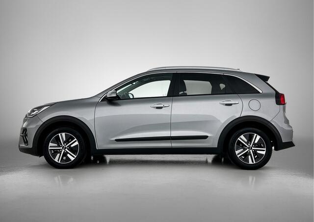KIA Niro 1.6 GDi Hybrid ExecutiveLine | Ledere bekleding | Kantel/schuifdak | Stoelverwarming/verkoeling | Navigatie |