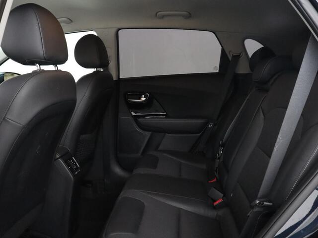 KIA Niro 1.6 GDi Hybrid DynamicLine | Adaptive cruise | Camera | Carplay | Half leder | Navigatie | Climate control | Bluetooth