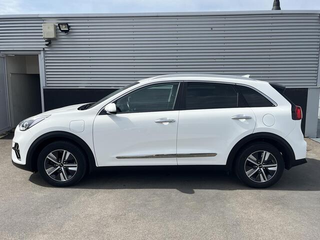 KIA Niro 1.6 GDi PHEV DynamicPlusLine Plug-in, Stoel- & Stuurwiel verwarmd, Elek. bestuurdersstoel, Nieuwe logo, Navigatie, Privacy glass, BTW-auto
