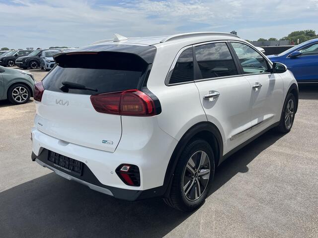 KIA Niro 1.6 GDi PHEV DynamicPlusLine Plug-in, Stoel- & Stuurwiel verwarmd, Elek. bestuurdersstoel, Nieuwe logo, Navigatie, Privacy glass, BTW-auto