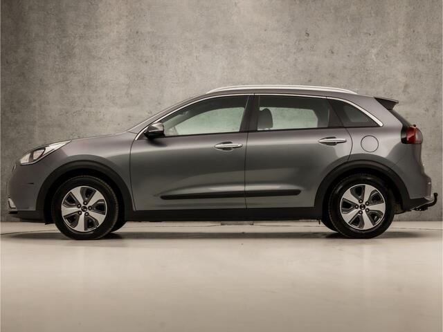 KIA Niro 1.6 GDi Hybrid DynamicLine 142Pk Automaat (APPLE CARPLAY, NAVIGATIE, LEDER, CAMERA, SPORTSTOELEN, CRUISE, KEYLESS, LANE ASSIST, NIEUWSTAAT)