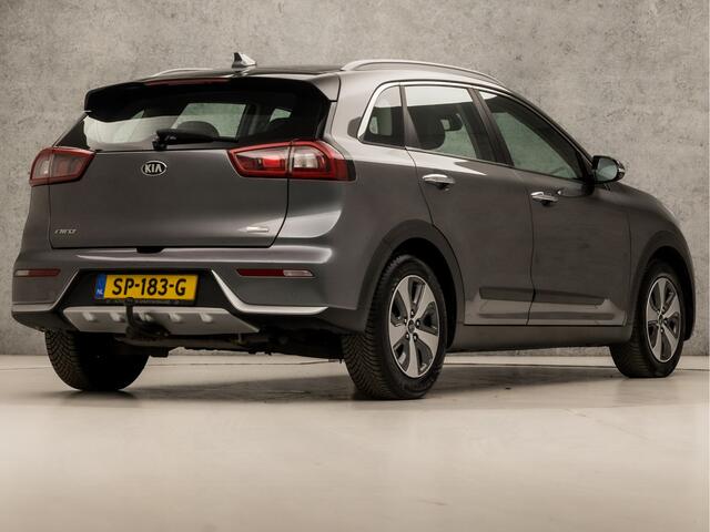 KIA Niro 1.6 GDi Hybrid DynamicLine 142Pk Automaat (APPLE CARPLAY, NAVIGATIE, LEDER, CAMERA, SPORTSTOELEN, CRUISE, KEYLESS, LANE ASSIST, NIEUWSTAAT)