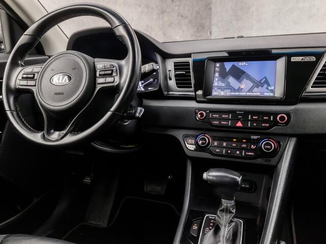KIA Niro 1.6 GDi Hybrid DynamicLine 142Pk Automaat (APPLE CARPLAY, NAVIGATIE, LEDER, CAMERA, SPORTSTOELEN, CRUISE, KEYLESS, LANE ASSIST, NIEUWSTAAT)