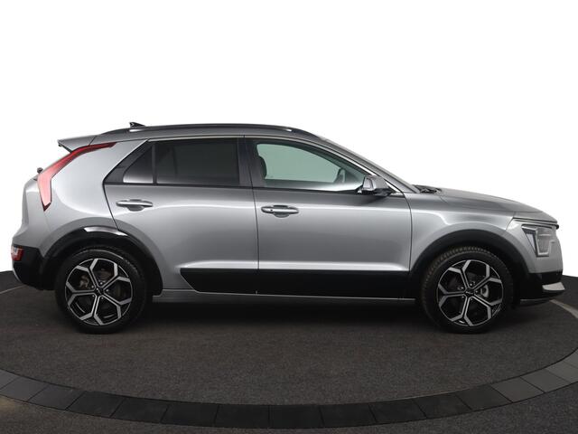 KIA Niro 1.6 GDi PHEV DynamicPlusLine - 1300kg trekgewicht - - Navigatie - Climate Control - Achteruitrij camera - Stoel ventilatie - Stoel/Stuurverwarming - Automatische achterklep Fabrieksgarantie tot 12-2029