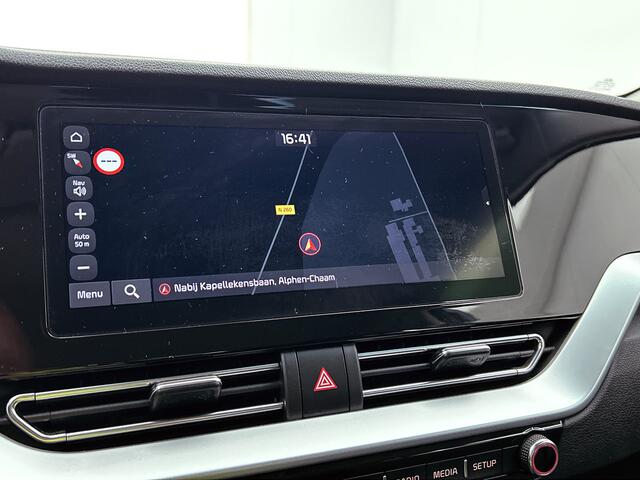 KIA Niro 1.6 GDi Hybrid DynamicLine | Trekhaak | Navigatie | Stoel/stuur verwarming |