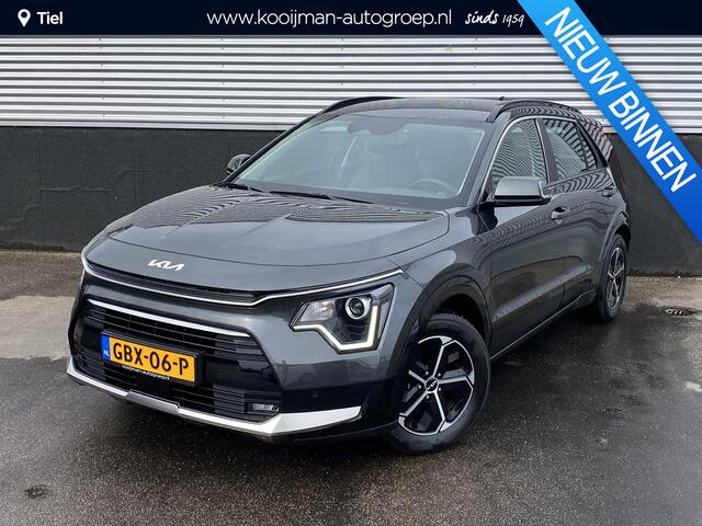KIA Niro 1.6 GDi Hybrid DynamicLine Trekhaak, 1e eign. NL-auto, Parkeersensoren voor + achter, Smart Key,