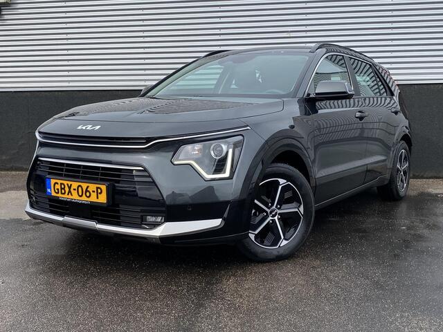 KIA Niro 1.6 GDi Hybrid DynamicLine Trekhaak, 1e eign. NL-auto, Parkeersensoren voor + achter, Smart Key,