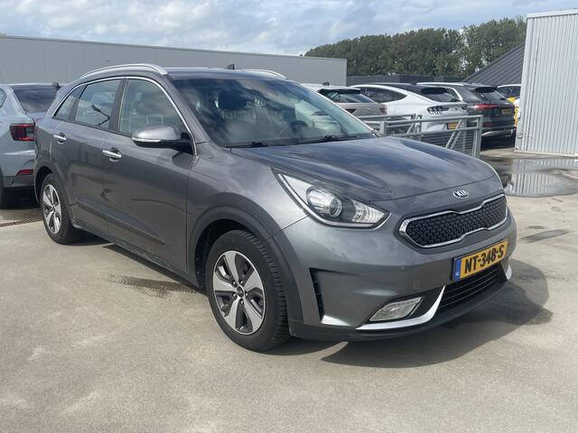 KIA Niro 1.6 GDi Hybrid First Edition | Achteruitrijcamera | Navigatie | Apple Carplay / Android Auto | Meer foto's volgen!