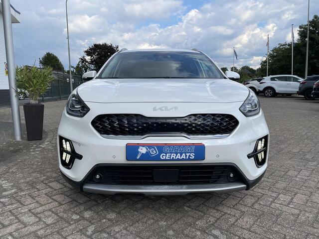 KIA Niro 1.6 GDi Hybrid DynamicPlusLine Style Pack | 18" LM-Velgen, Trekhaak, Navigatie, Parkeersensoren en camera, Digitaal Display, Applecarplay/AndroidAuto