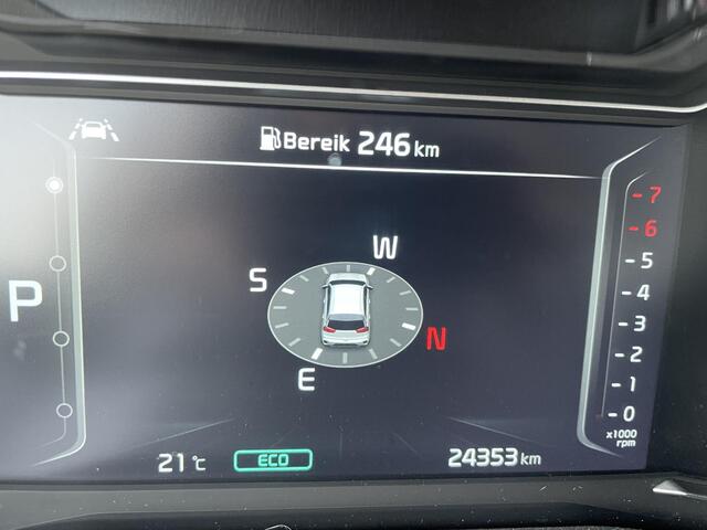 KIA Niro 1.6 GDi Hybrid DynamicPlusLine Style Pack | 18" LM-Velgen, Trekhaak, Navigatie, Parkeersensoren en camera, Digitaal Display, Applecarplay/AndroidAuto