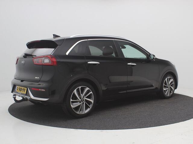 KIA Niro 1.6 GDi Hybrid BusinessLine AUTOMAAT / trekhaak / 1300 Kg Trekgewicht / Apple Carplay / Elektrisch Verstelbare Bestuurderstoel / Lane Assist / Keyless Start /
