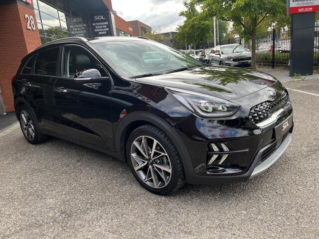 KIA Niro 1.6 GDi Hybrid ExecutiveLine // LEDER // SCHUIF-KANTELDAK // ELEK. STOEL+GEHEUGEN // JBL // NAVI+CARPLAY // DODEHOEK // STOELVERKOELING+VERWARMING // AFN. TREKHAAK //
