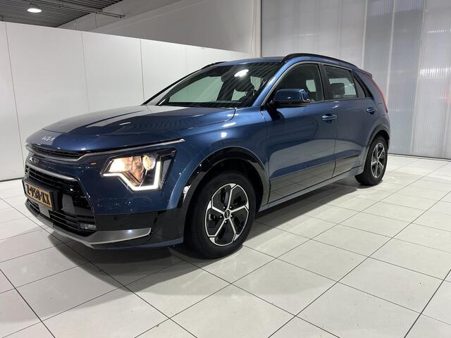 KIA Niro 1.6 GDi Hybrid DynamicLine incl.trekhaak, 1.300 kilo trekgewicht, Apple Carplay/Android Auto, Navigatie, Camera.