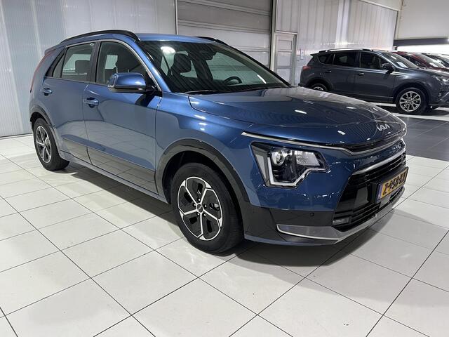 KIA Niro 1.6 GDi Hybrid DynamicLine incl.trekhaak, 1.300 kilo trekgewicht, Apple Carplay/Android Auto, Navigatie, Camera.