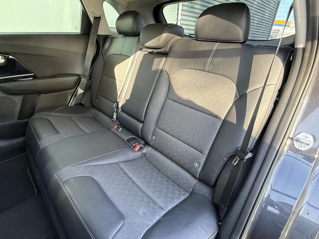KIA Niro 1.6 GDi Hybrid DynamicLine | CLIMA | NAVI | CAMERA A | CARPLAY | PDC 2X | AD CRUISE | PRIVACY GLASS |