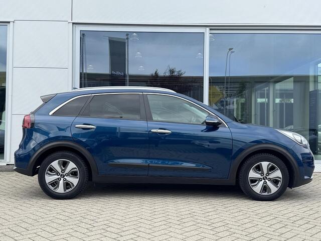 KIA Niro 1.6 GDi Hybrid DynamicPlusLine | Stoel en stuurverwarming | Navigatie | Achteruitrijcamera |
