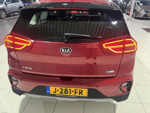 KIA Niro 1.6 GDi Hybrid DynamicLine Apple Carplay/Android Auto, Navigatie, Camera.