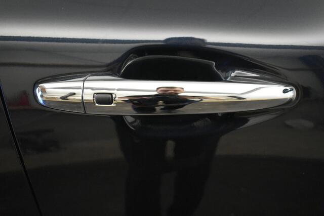 KIA Niro 1.6 GDi PHEV ExecutiveLine Pano Leder Cam El Stoelen Key-Less