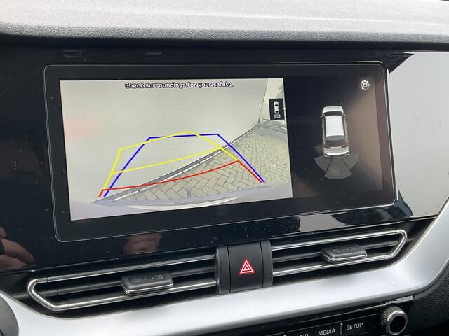 KIA Niro 1.6 GDi Hybrid DynamicLine Trekhaak Nav/Cam Adap.Cruise Carplay Betrouwbaar!
