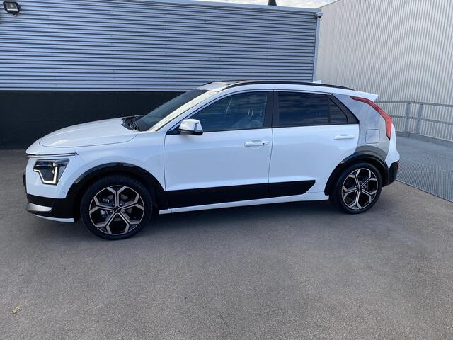 KIA Niro 1.6 GDi Hybrid Launch Edition Dealer onderhouden: Schuif-/kanteldak, trekhaak 13-polig, head-up display, stoelverwarming- & ventilatie, stuurverwarming, adaptieve cruise control, Apple CarPlay/Android Auto