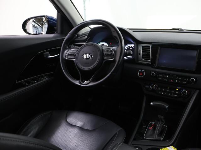 KIA Niro 1.6 GDi Hybrid ExecutiveLine | Trekhaak | Panoramadak | Lederen Bekleding | JBL Audio | Dodehoekdetectie | Stoel/Stuurwielverwarming | Stoelventilatie | Elektrisch bedienbare bestuurdersstoel met geheugenfunctie
