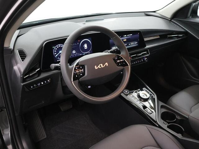 KIA Niro 1.6 GDi PHEV DynamicPlusLine Edition | 18" lichtmetalen velgen | Elektrisch verstelbare bestuurdersstoel | Stoel/Stuurwielverwarming | LED Koplampen | Elektrisch bedienbare achterklep |