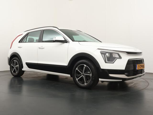 KIA Niro 1.6 GDi Hybrid DynamicLine - Navigatie - Bluetooth - Adaptive cruise control - Achteruitrij camera - Apple Carplay/Android Auto Fabrieksgarantie t/m 29-04-2031