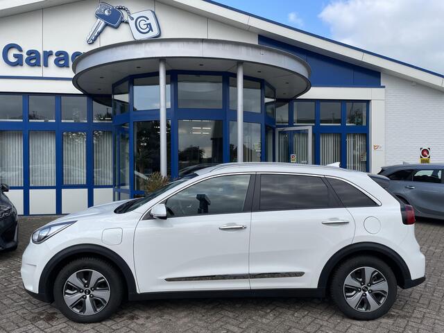 KIA Niro 1.6 GDi PHEV DynamicLine | Navigatie, Parkeersensoren en camera, Adaptive Cruise controle, Dode hoek sensoren, Lane assist