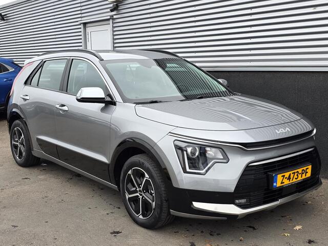 KIA Niro 1.6 GDi Hybrid DynamicLine Trekhaak 13-polig, adaptieve cruise control, navigatie Apple CarPlay/Android Auto, parkeersensoren v&a, achteruitrij camera