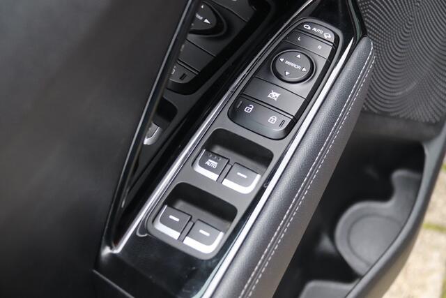 KIA Niro 1.6 GDi Hybrid ComfortLine, Camera, Carplay, Navi