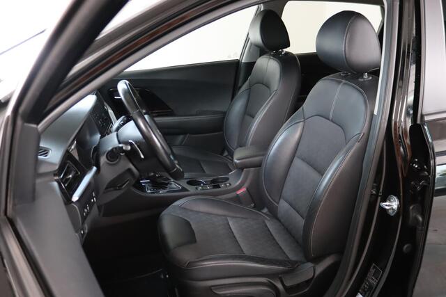 KIA Niro 1.6 GDi Hybrid ComfortLine, Trekhaak, Adaptieve Cruise Control, Stoel/Stuurwarming, Apple CarPlay/Android Auto