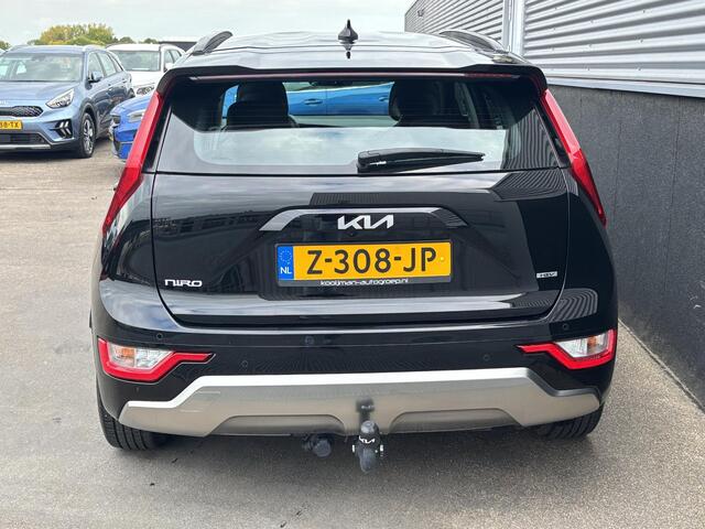 KIA Niro 1.6 GDi Hybrid DynamicLine Trekhaak, navigatie Apple CarPlay/Android Auto, NL-AUTO! parkeersensoren v&a, achteruitrij camera, adaptieve cruise control, BTW-auto