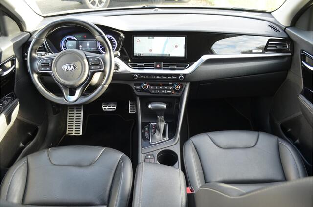 KIA Niro 1.6 GDi Hybrid DynamicPlusLine Leer Stoel en Stuurverwarming Camera Trekhaak 4 Seizoenenbanden.