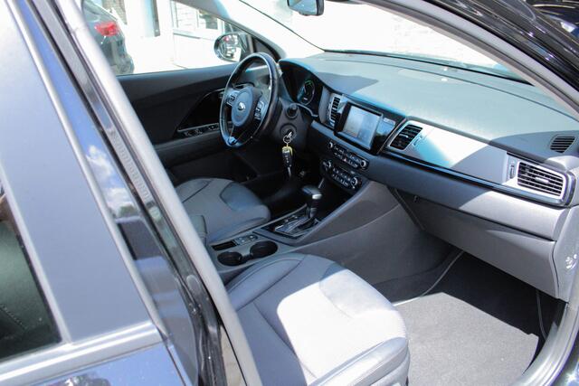 KIA Niro 1.6 GDi PHEV DynamicLine |leder|camera|ACC|stoelverwarming|parkeersensoren|