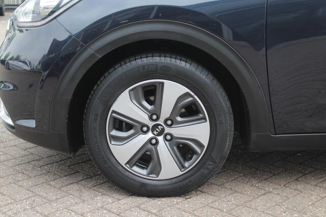 KIA Niro 1.6 GDi Hybrid ExecutiveLine / Camera / Leder / Navigatie / Leder / 16'' / Stuur+Stoelverwarming / Cruise Control